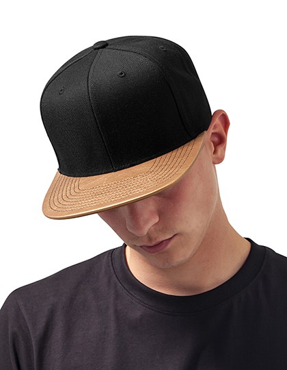 Metallic Visor Snapback FLEXFIT 6089PU - Snapbacki