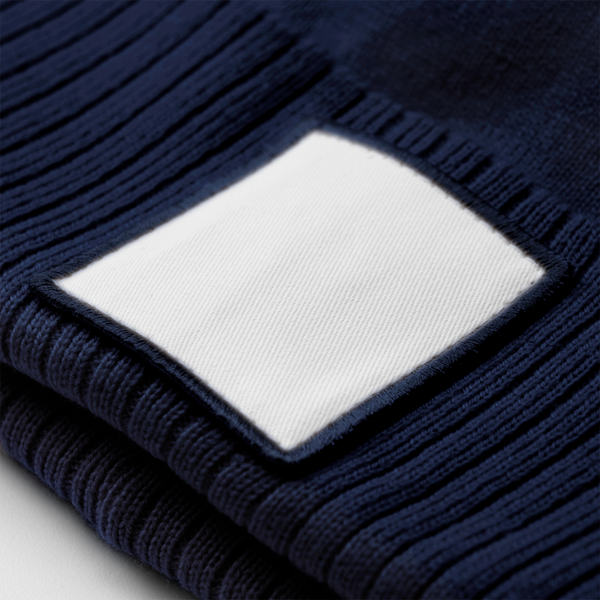 Czapka z pomponem z recyklingu z naszywką - Oxford Navy & White