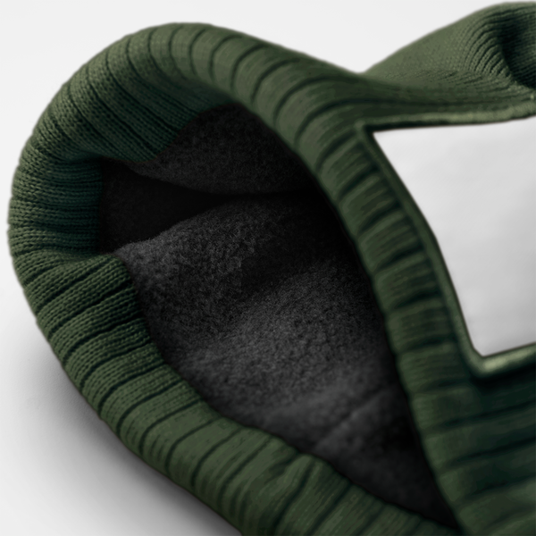 Czapka z pomponem z recyklingu z naszywką - Olive Green & White