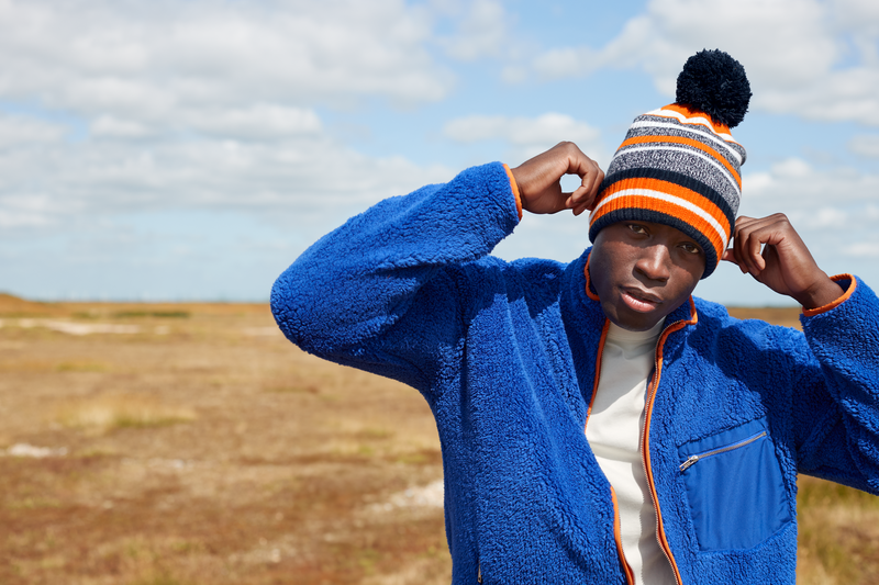 Czapka sportowa z pomponem i wywijanym mankietem - French Navy & Classic Red