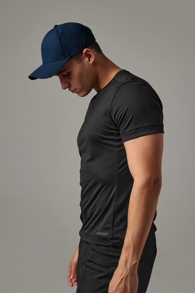 Czapka trucker z wentylacją snapback - Navy