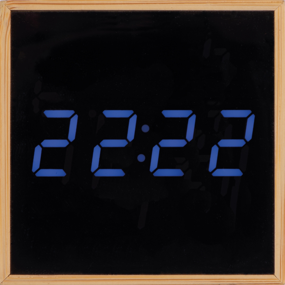 zegar-na-biurko-246213-2.jpg