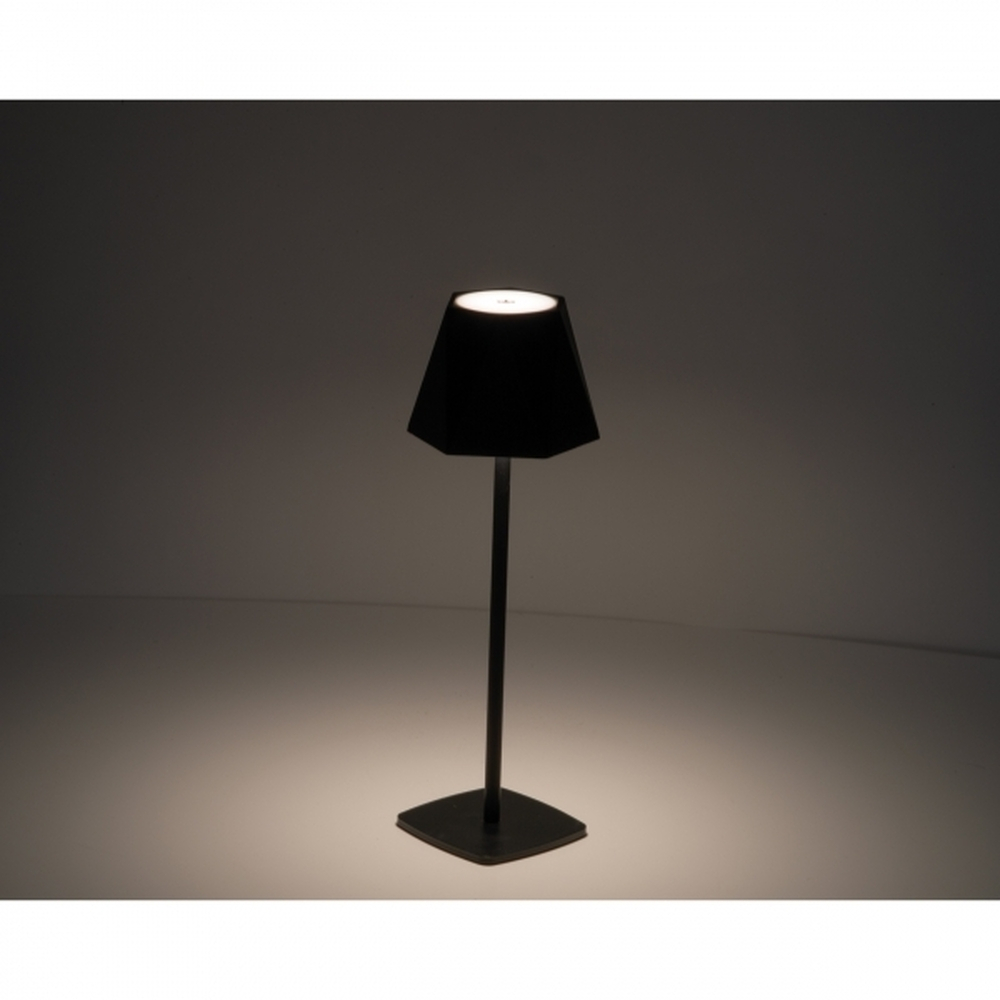 lampka-biurkowa-blackburn-532703-4.jpg