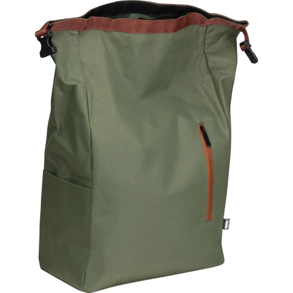 6364619_2.jpg