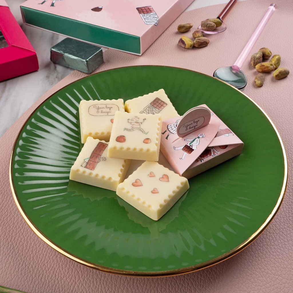 PRALINKA Z NADRUKIEM CHOCOSTAMP ONE - czekolada biała (27% masła kakaowego) z nadzieniem z sycylijskich migdałów