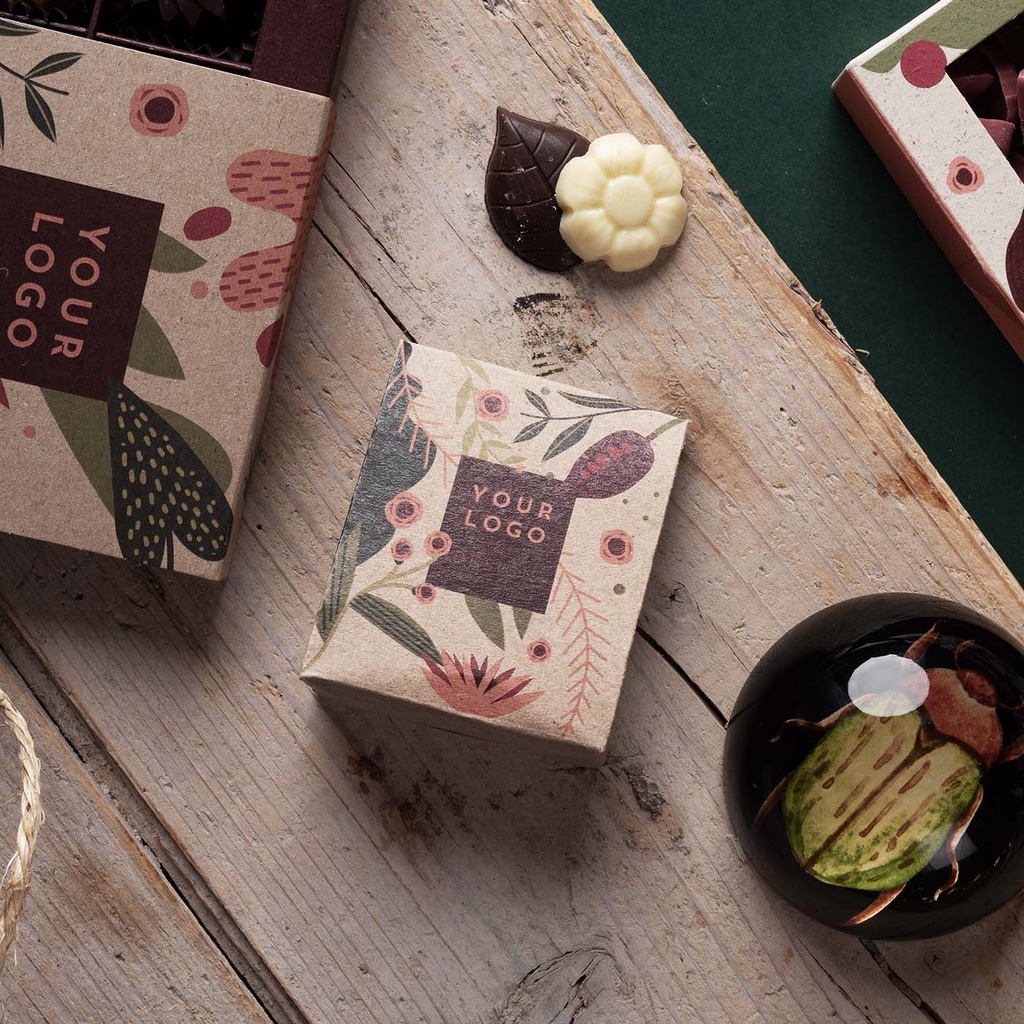SŁODYCZE REKLAMOWE BOTANIC SWEETIE BAG - do wyboru: kwiatki z białej czekolady (27% masła kakaowego), listki z deserowej czekolady (57% kakao)