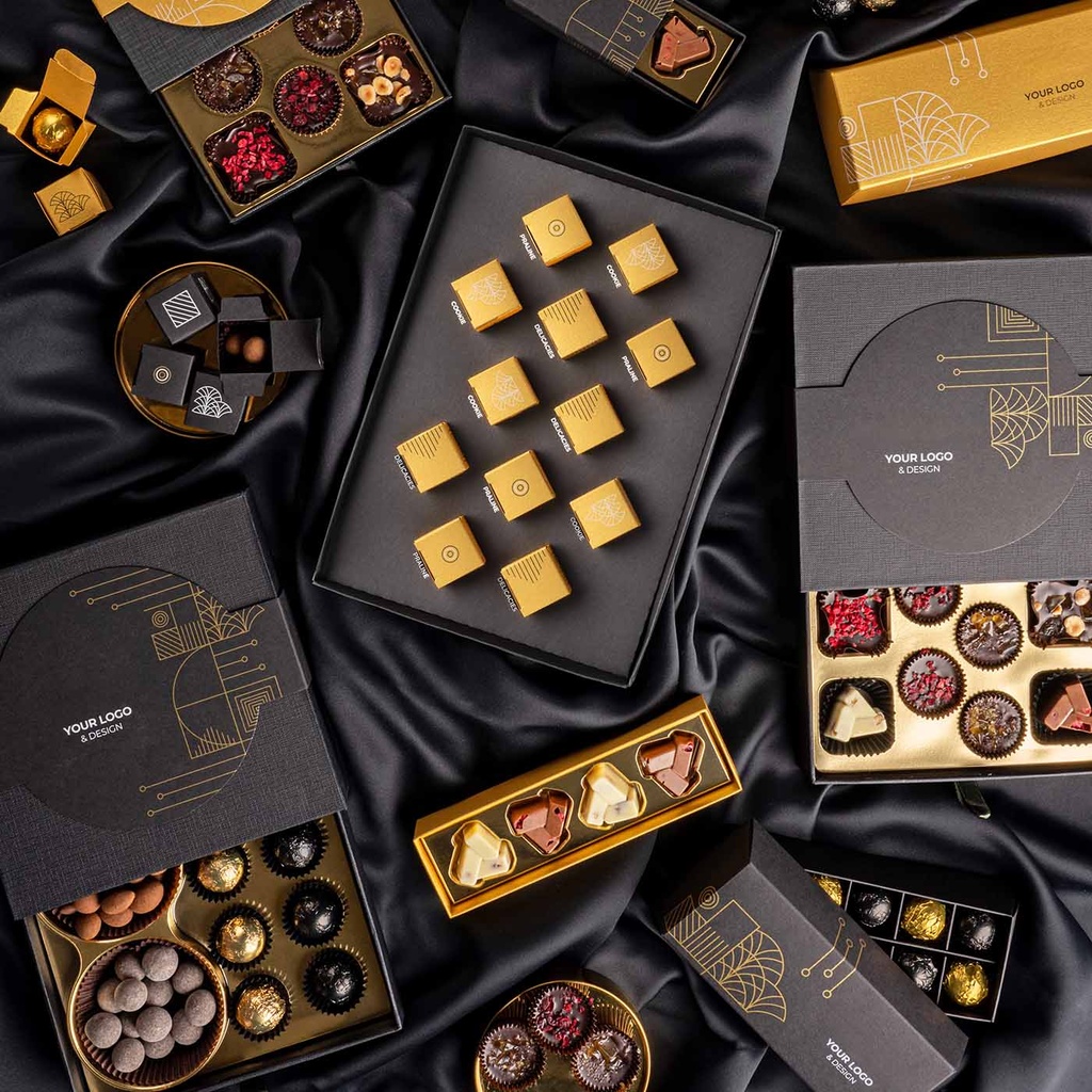 KOLEKCJA DECADENCE GRAND MOMENTS - praliny Decadence Cups mix smaków: wiśniowa nuta, cappucino z miodem, orzech w karmelu, czekolada z miętą i maliną