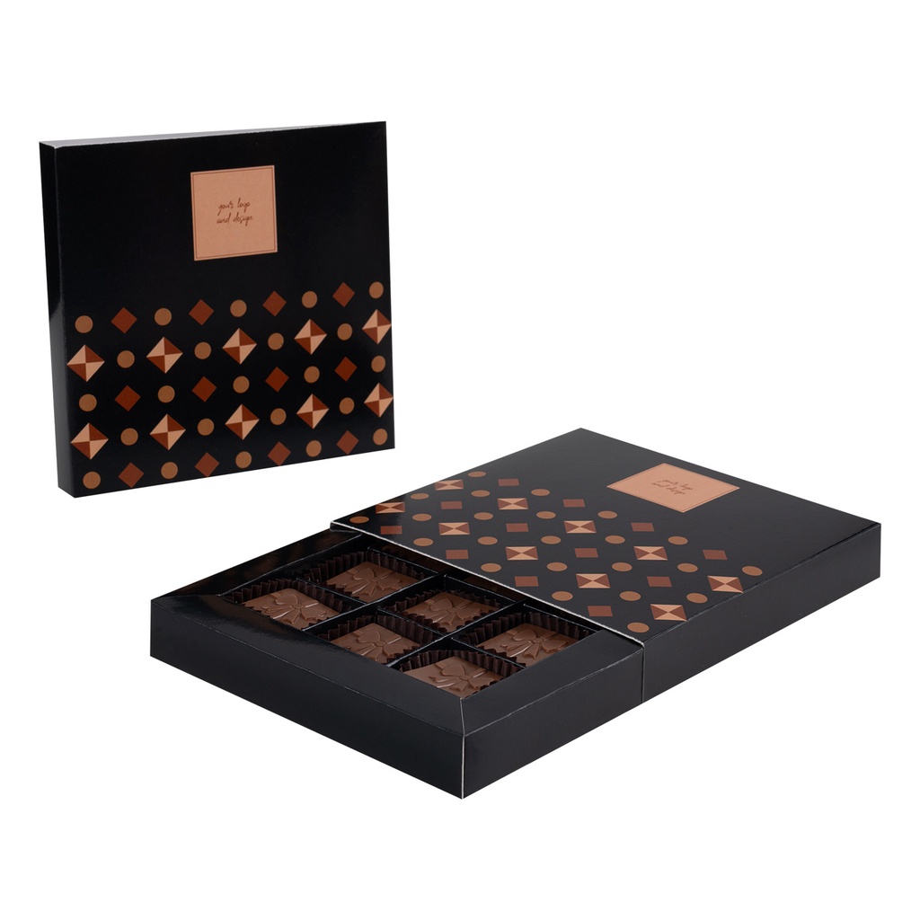 KOLEKCJA GIFT BOX MAXI - czekolada mleczna (33% kakao) z nadzieniem wiśniowym