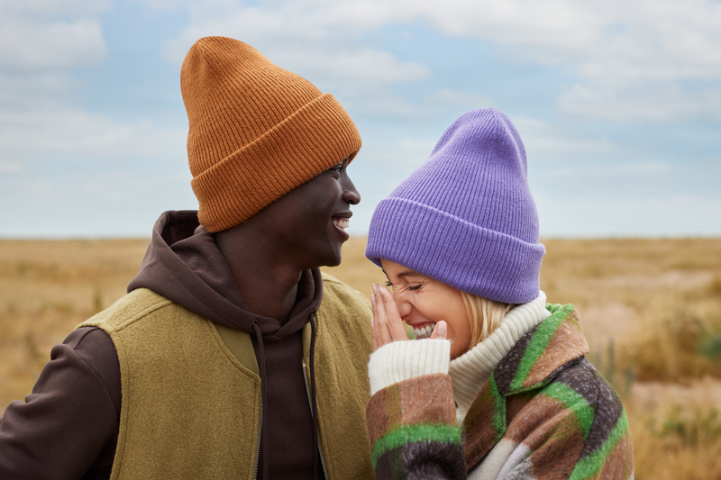 Czapka dwuwarstwowa z szerokim mankietem - Peach