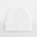 Czapka prążkowana z wywinięciem - White