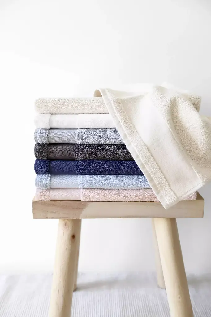 Ręcznik frotte 50 × 100 cm bawełniany - Creamy Blue