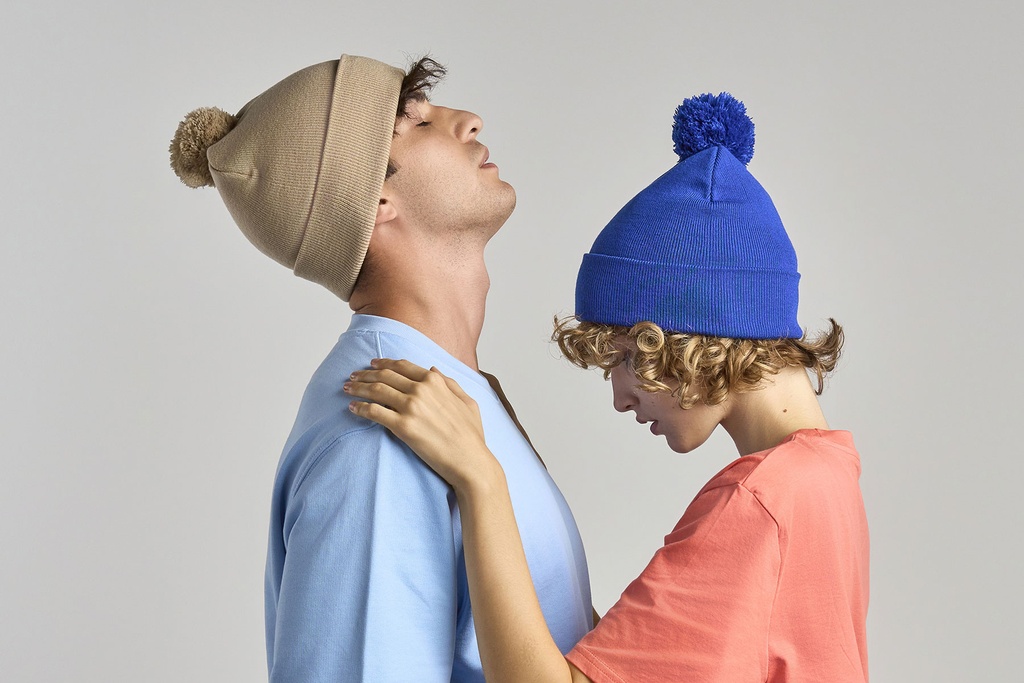 Czapka beanie z pomponem i mankietem - Dark Grey