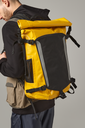 Wodoodporny plecak 25L ze zwijaną pokrywą - Yellow & Black