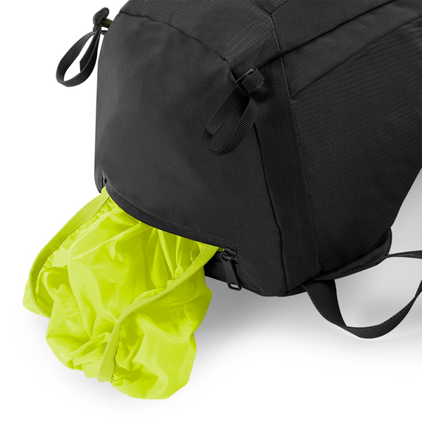 Lekki plecak turystyczny 25L z pokrowcem - Black