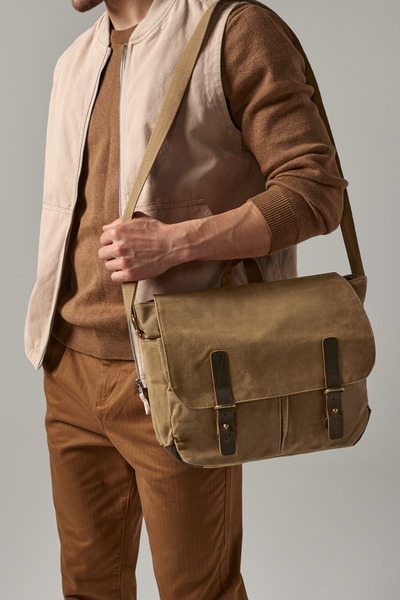Torba Messenger z Woskowanego Płótna - Desert Sand