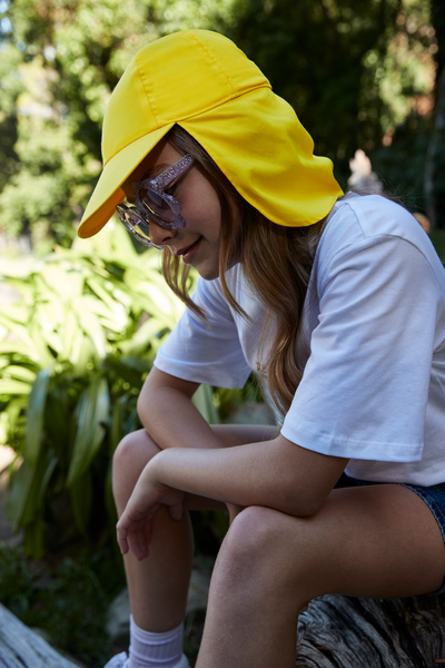 Czapka dziecięca z osłoną karku - Yellow