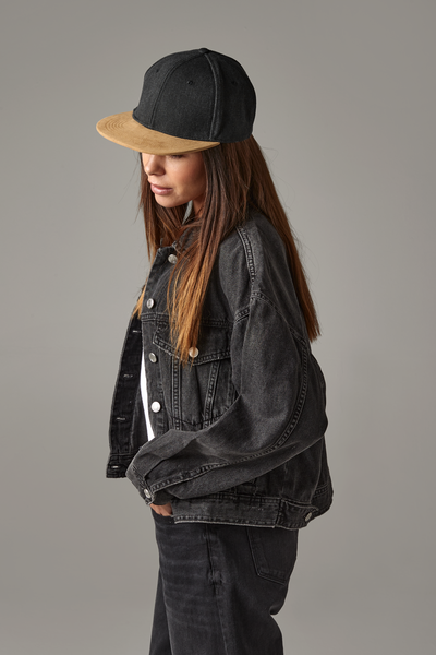 Czapka snapback z płaskim daszkiem zamszopodobnym - Vintage Black