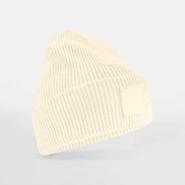 Czapka z szerokim wywinięciem i naszywką CB336R - Vanilla