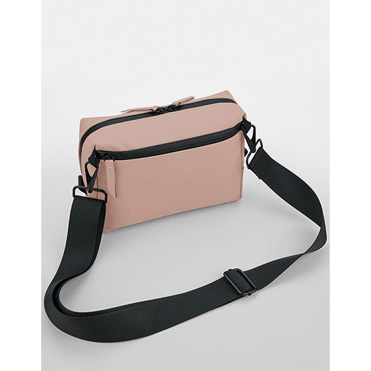 Matowa wodoodporna torebka na ramie BG334 - Nude Pink