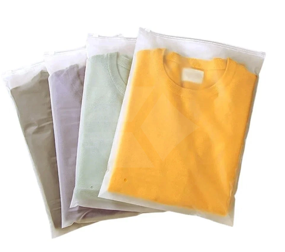 Składanie i pakowanie w woreczki matowe 70UM (EVA) z suwakiem