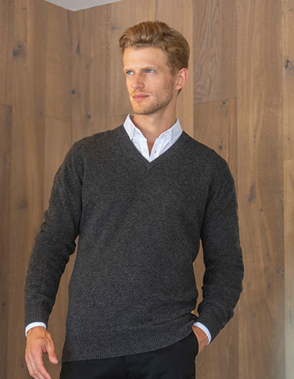 Lambswool V-Neck Jumper Henbury H730