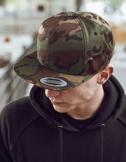 Camo Classic Snapback Cap FLEXFIT 6089CF